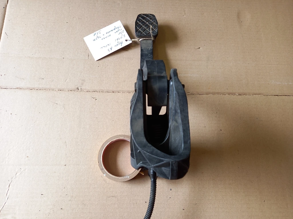        3  2.0 | Mobile.bg   1