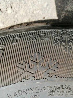 Гуми Зимни 235/75R15, снимка 6