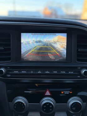 Hyundai Elantra Preferred FWD* АвтоКредит* (Цена до БГ) , снимка 14