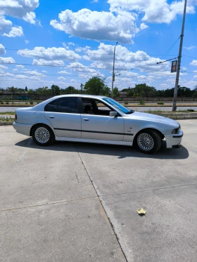 BMW 523 Колата има газова уредба , снимка 3