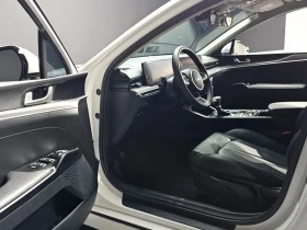 Kia K5 2.0 Lpi Trendy, снимка 10