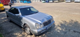 Mercedes-Benz E 220 CDI, снимка 2 - Автомобили и джипове - 41187260