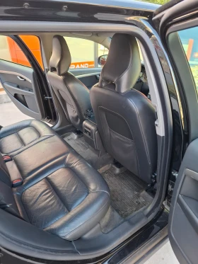 Volvo V70 2.0D PARK/NAVI/CC - 10999 лв. - 34596144 8