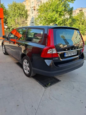 Volvo V70 2.0D PARK/NAVI/CC - 10999 лв. - 34596144 4