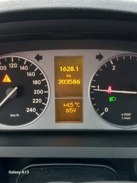 Mercedes-Benz B 200, снимка 5