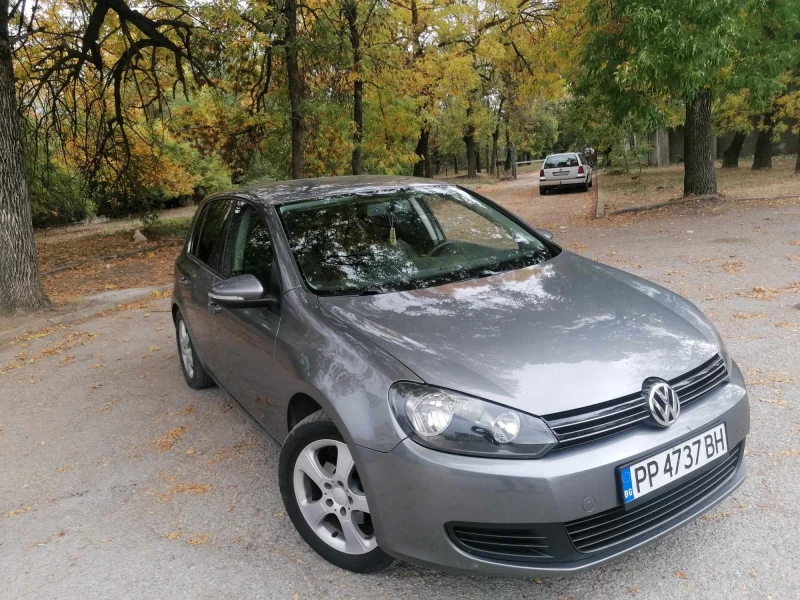 VW Golf 1.6 газ бензин, снимка 1 - Автомобили и джипове - 47492489