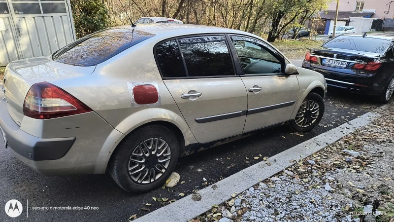 Renault Megane 1.5DCI, снимка 4 - Автомобили и джипове - 47999448