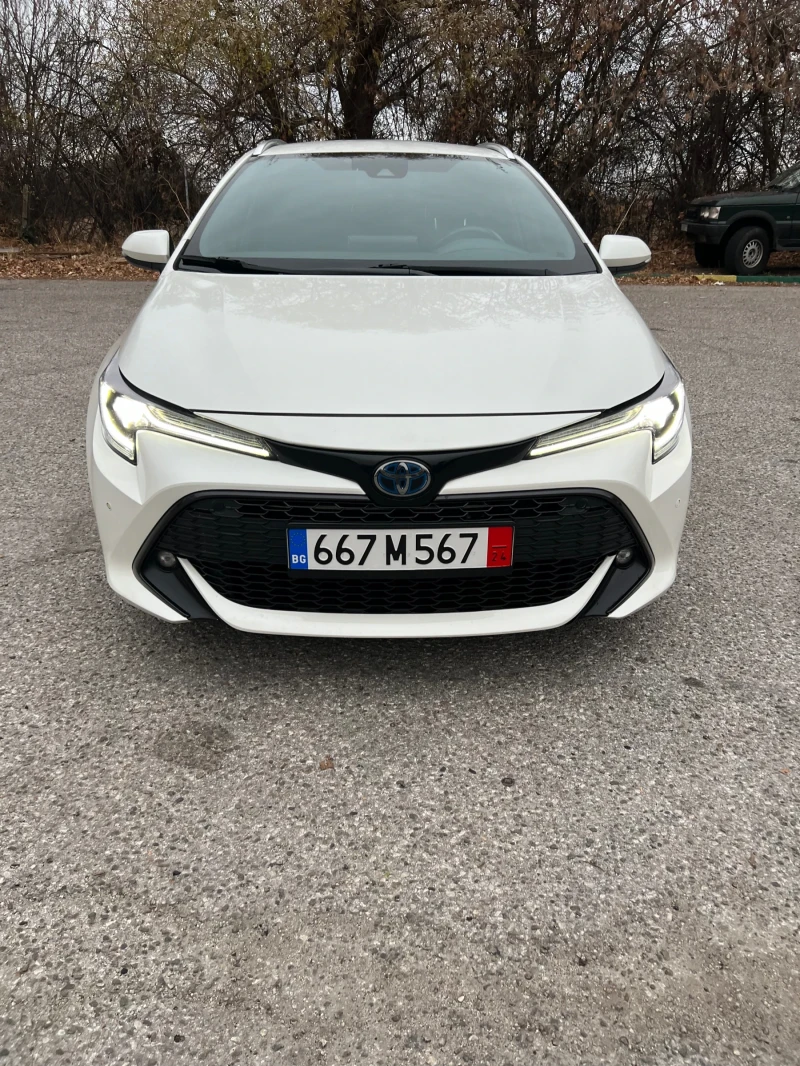 Toyota Corolla Колата е в гаранция, снимка 1 - Автомобили и джипове - 48242331