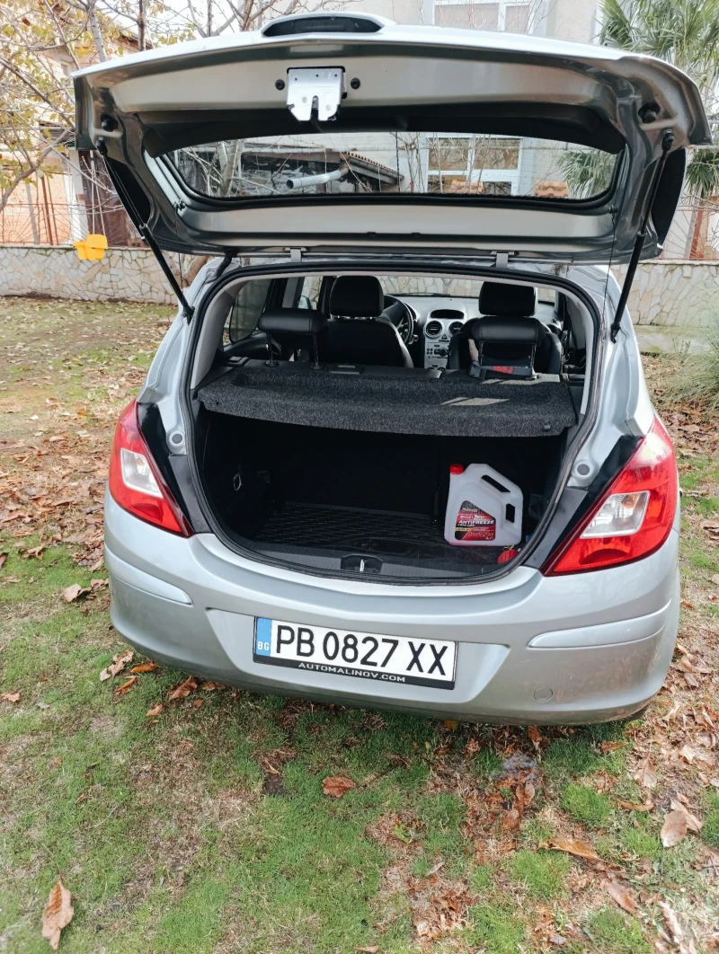 Opel Corsa 1.2 Euro 5, снимка 10 - Автомобили и джипове - 48523489