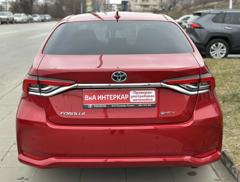 Toyota Corolla SDN 1.8 HEV Executive Plus, снимка 7 - Автомобили и джипове - 49128895