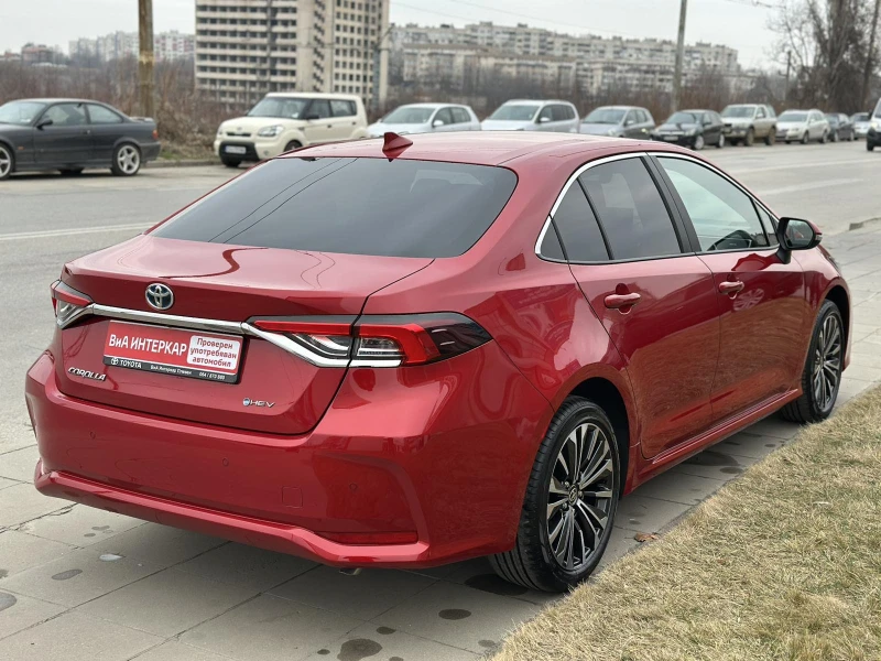 Toyota Corolla SDN 1.8 HEV Executive Plus, снимка 6 - Автомобили и джипове - 49128895