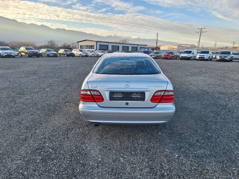 Mercedes-Benz CLK 200COMPRESOR, снимка 4 - Автомобили и джипове - 52827918