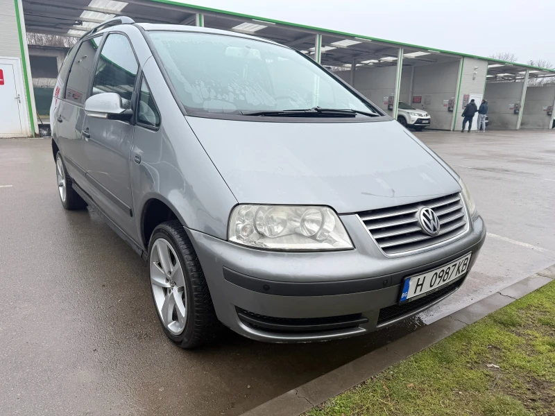 VW Sharan 1.9 TDI 131k.c, снимка 2 - Автомобили и джипове - 53221559