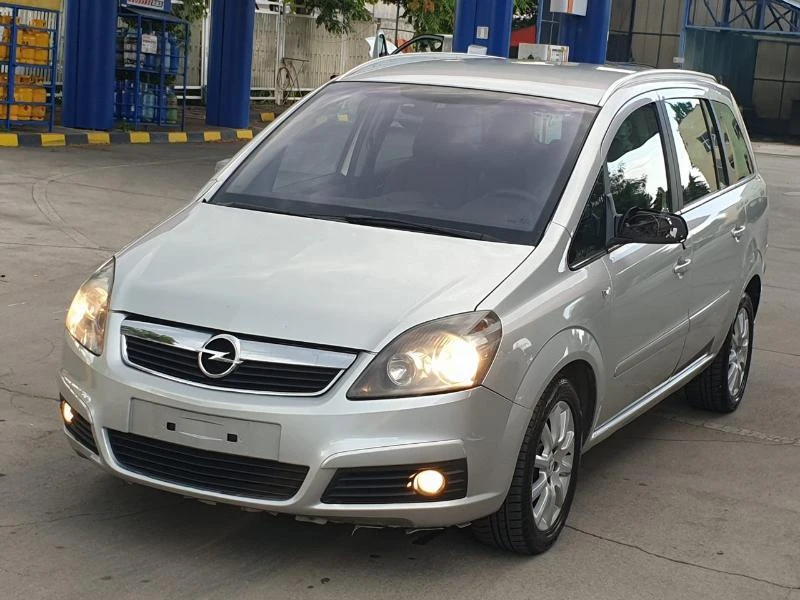 Opel Zafira B,1.6i,CNG,94 кс., снимка 1 - Автомобили и джипове - 26037499