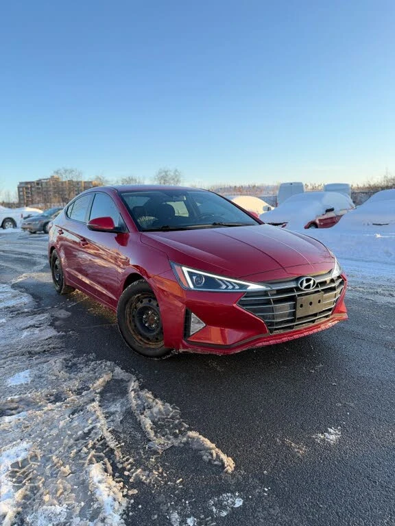 Hyundai Elantra Preferred FWD* АвтоКредит* (Цена до БГ) , снимка 2 - Автомобили и джипове - 53952846