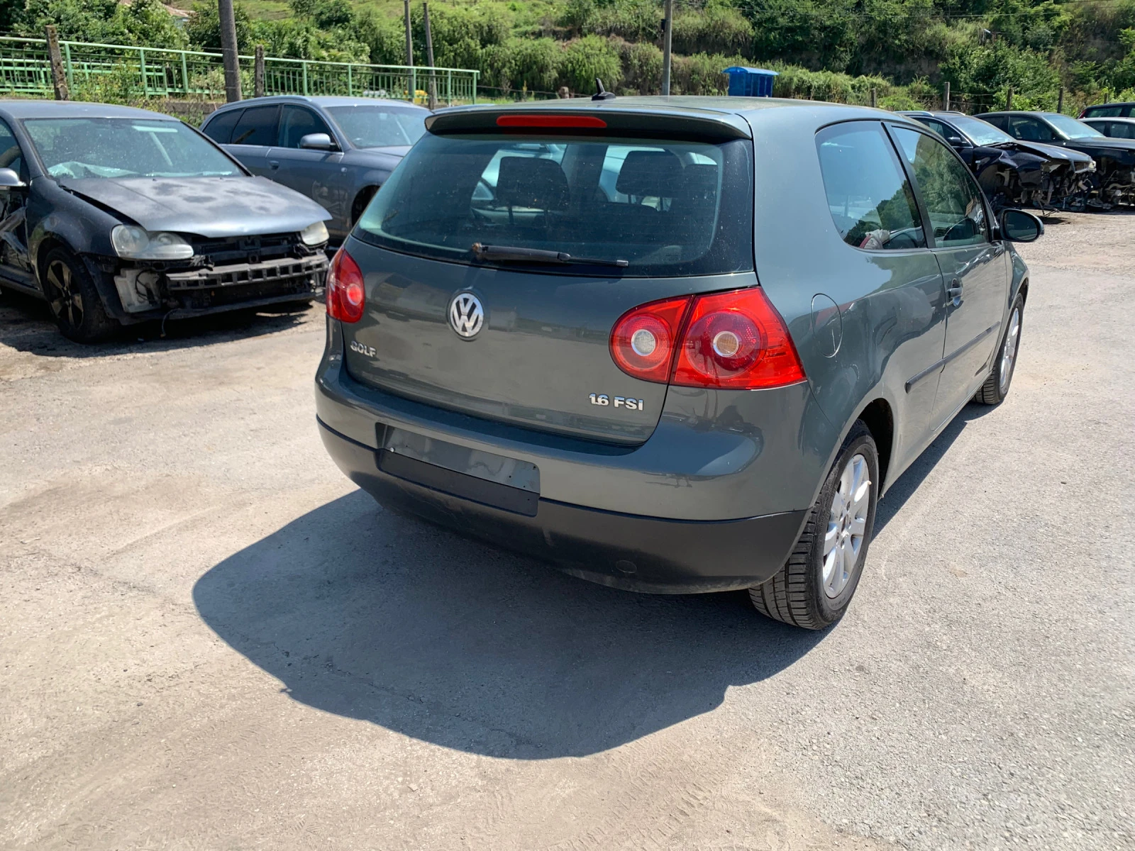 VW Golf 1.6 fsi - изображение 5