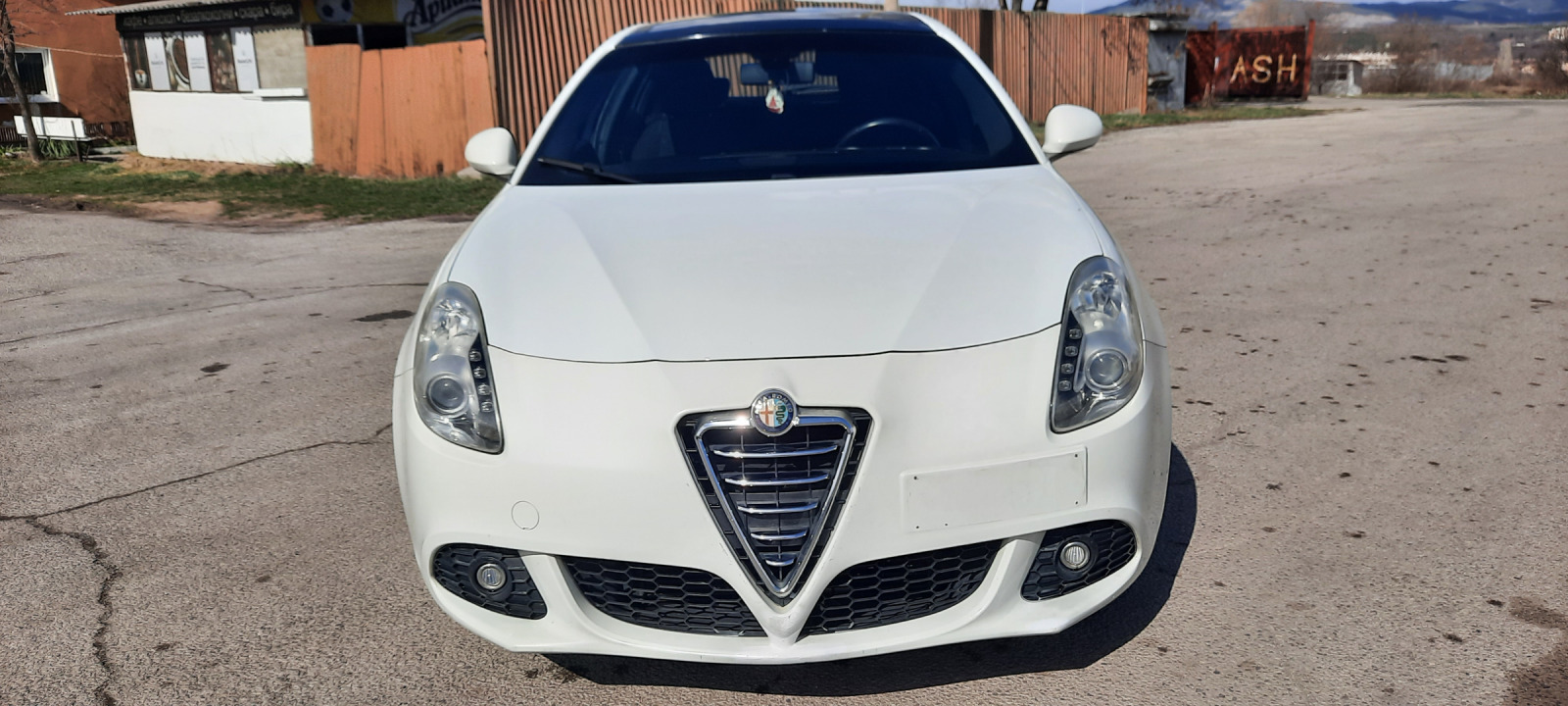 Alfa Romeo Giulietta 1.6JTD - изображение 1
