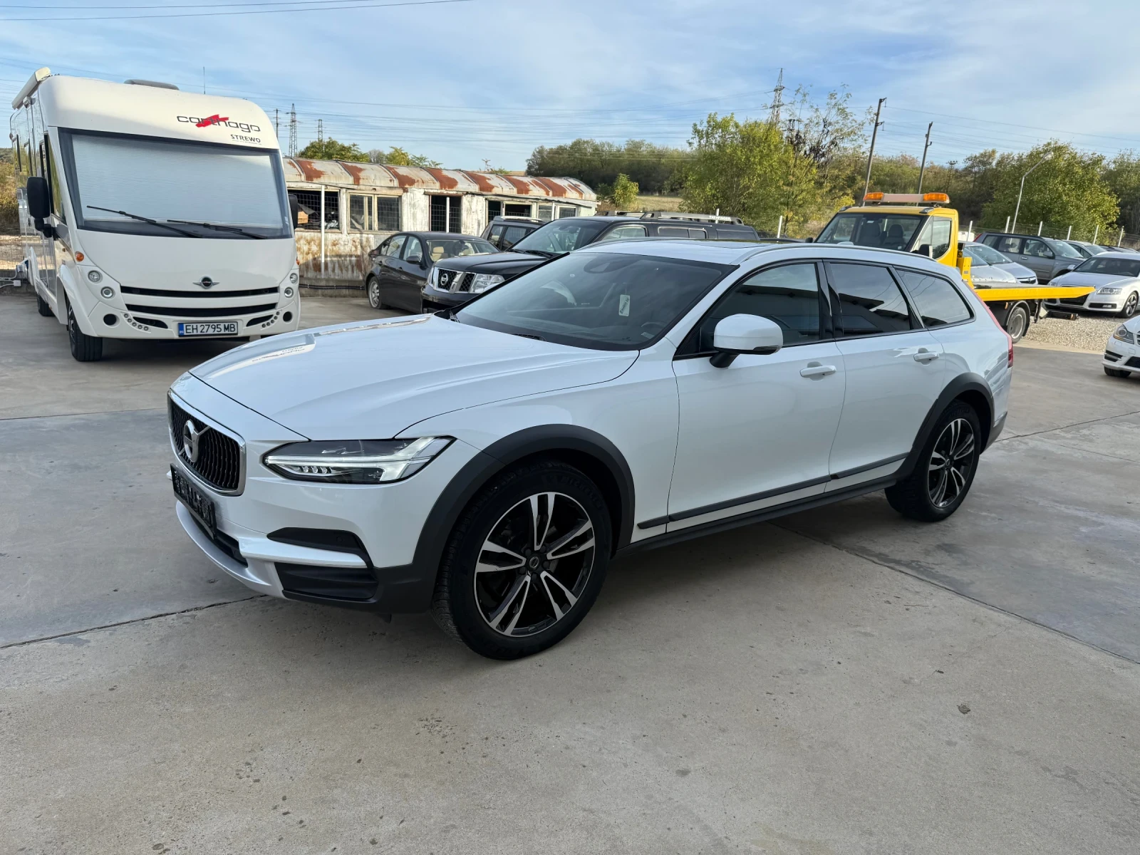 Volvo V90 Cross Country 2.0D* D4* AWD* Panorama* UNIKAT*  - изображение 3