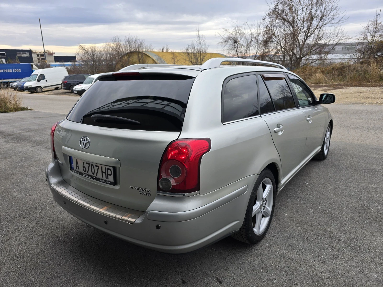 Toyota Avensis 2.2d-4d 150k.c. - изображение 5