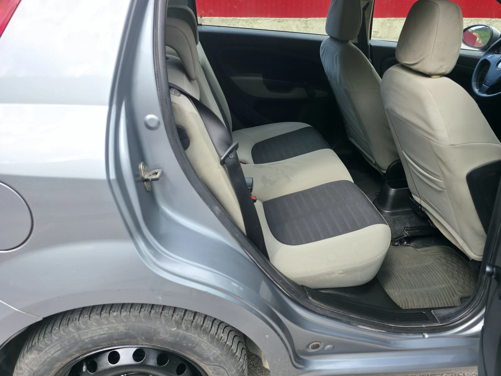 Fiat Punto 1.3 Multijet ЕВРО 4 Италия - изображение 10