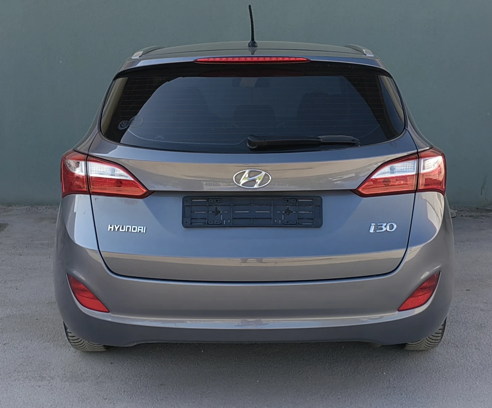 Hyundai I30 1.6 CRDI 110коня evro5b - изображение 6