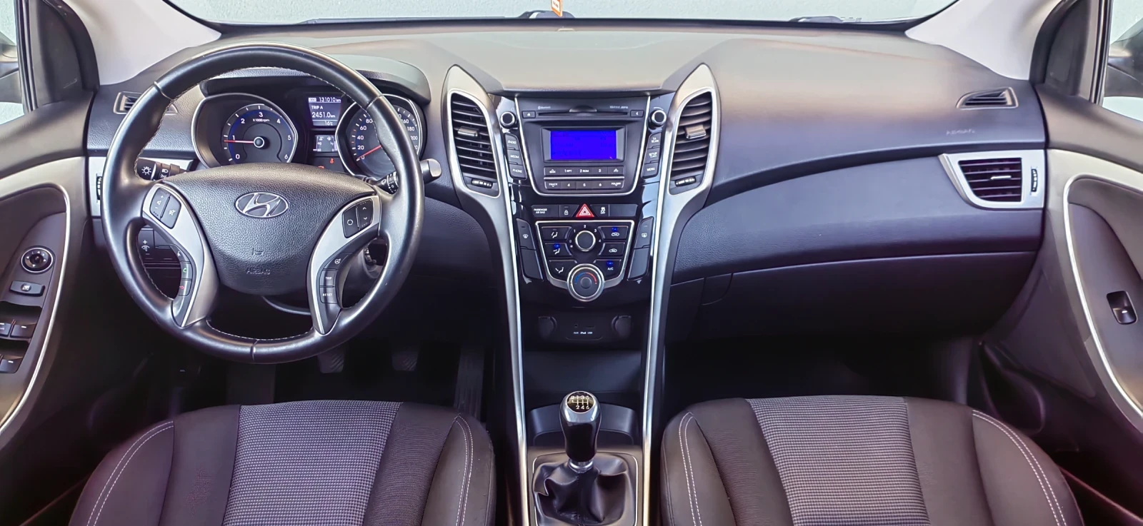 Hyundai I30 1.6 CRDI 110коня evro5b - изображение 8