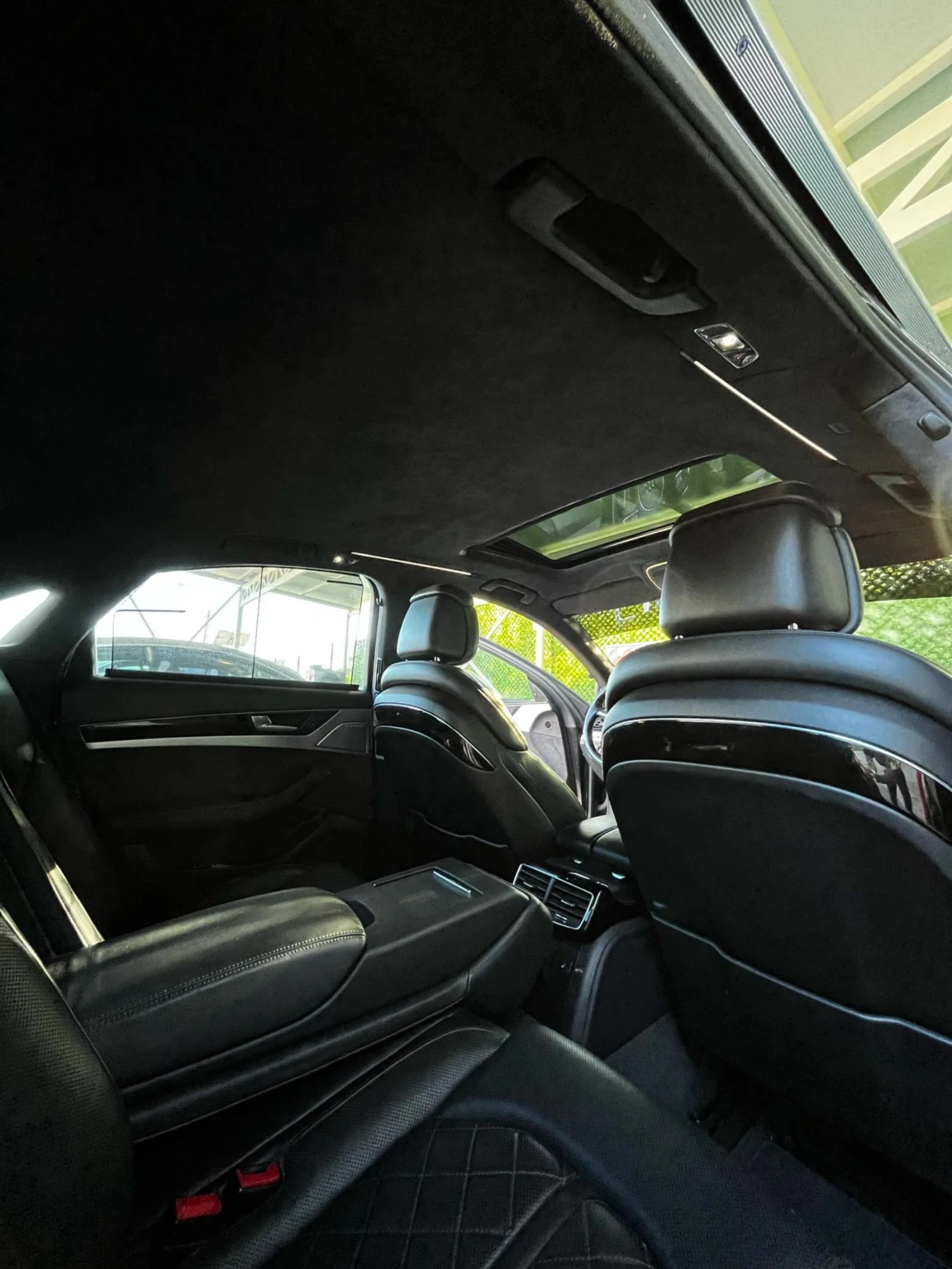 Audi A8 4.2 TDI 351 kc - изображение 9