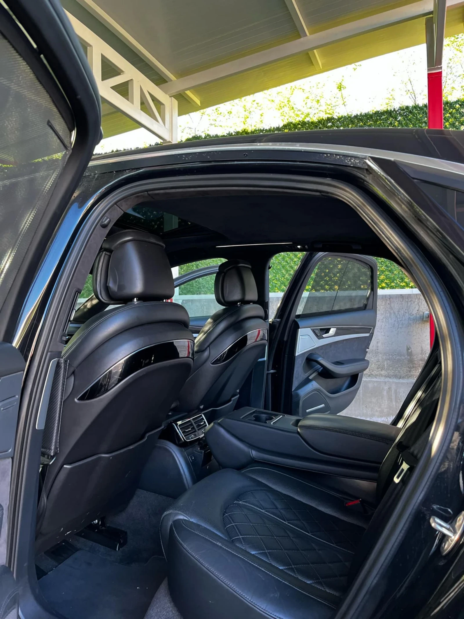 Audi A8 4.2 TDI 351 kc - изображение 10