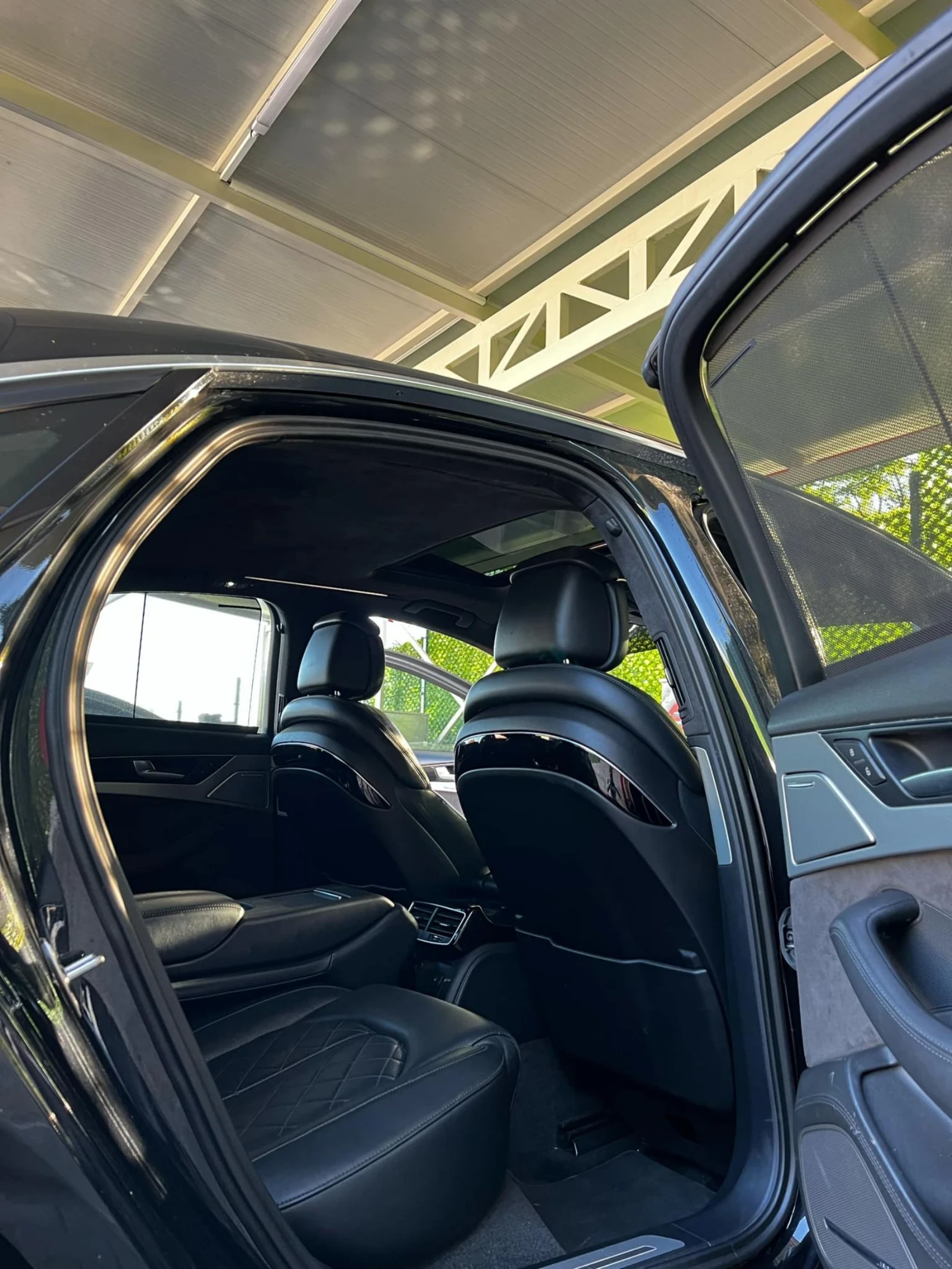 Audi A8 4.2 TDI 351 kc - изображение 6