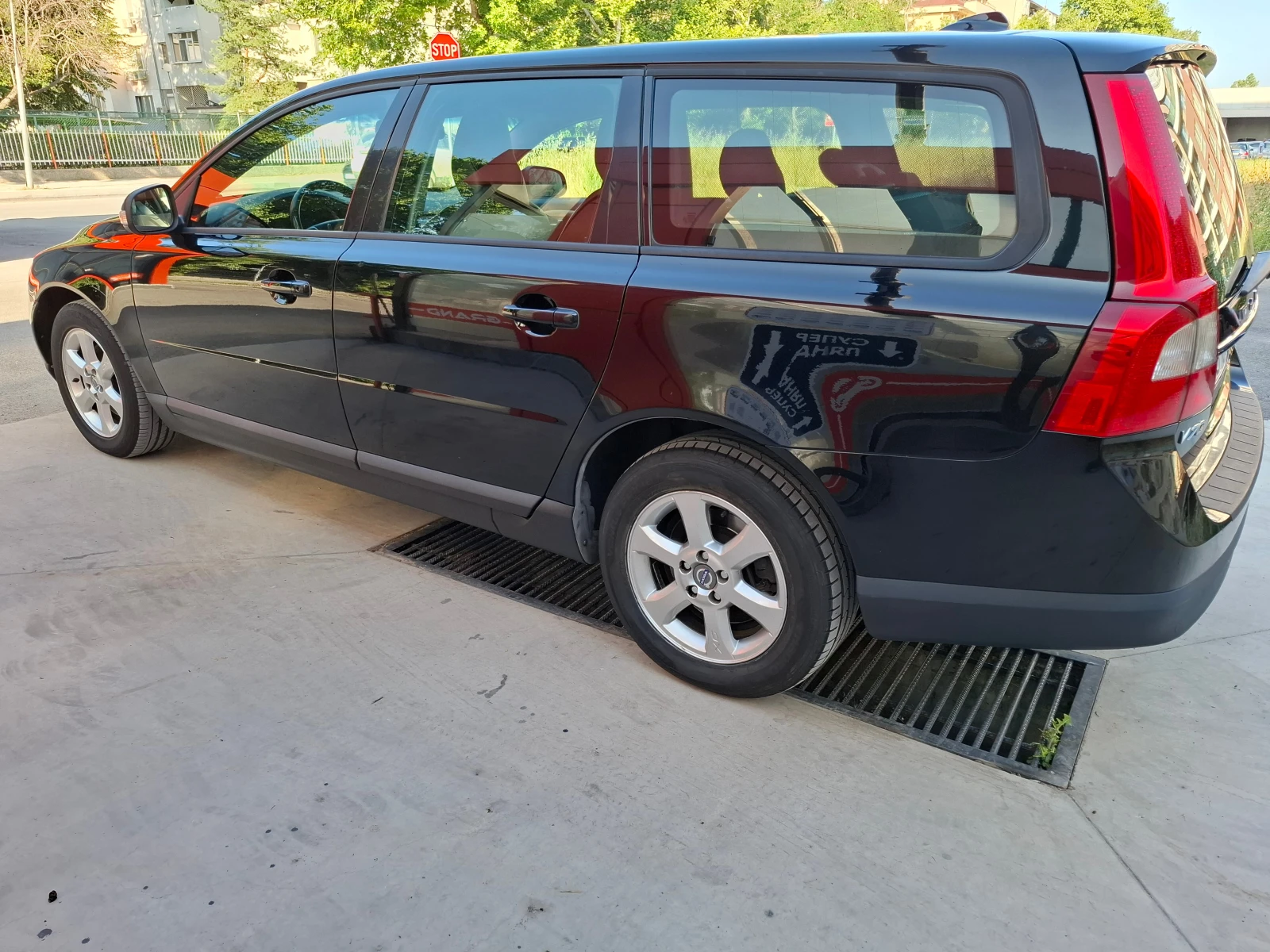 Volvo V70 2.0D PARK/NAVI/CC - изображение 7