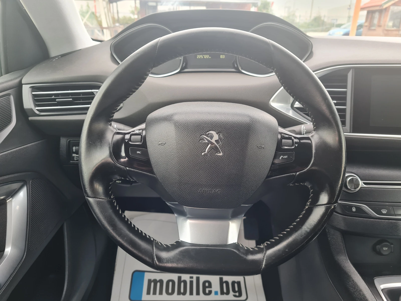 Peugeot 308 1.6HDI НАВИГАЦИЯ- ПЕРФЕКТНО - изображение 8