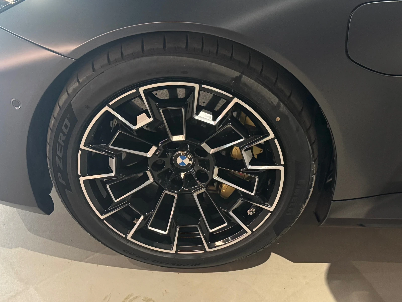 BMW M5 | Mobile.bg   13