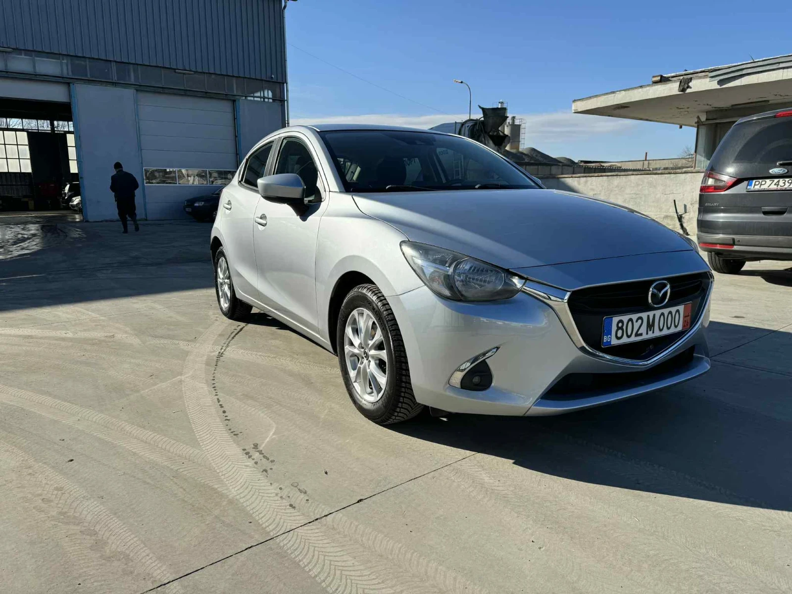 Mazda 2 1.5 | Mobile.bg � ����������� 5
