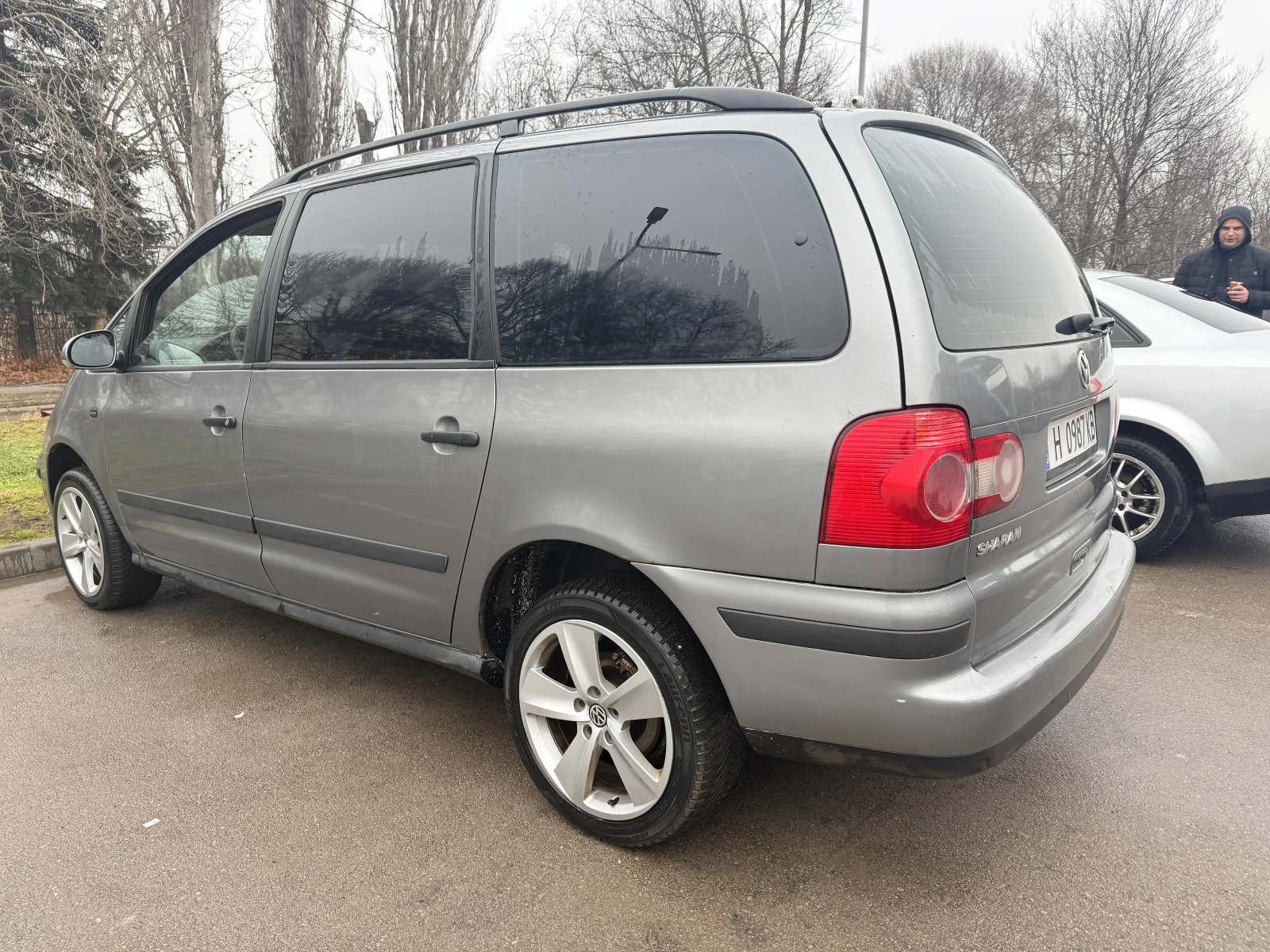 VW Sharan 1.9 TDI 131k.c - изображение 5