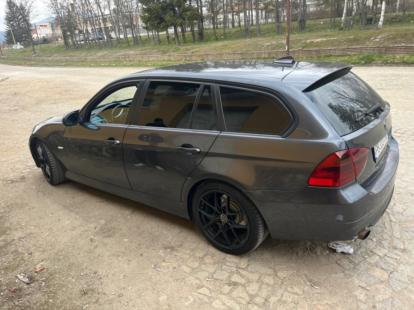 BMW 320, снимка 10 - Автомобили и джипове - 53875028