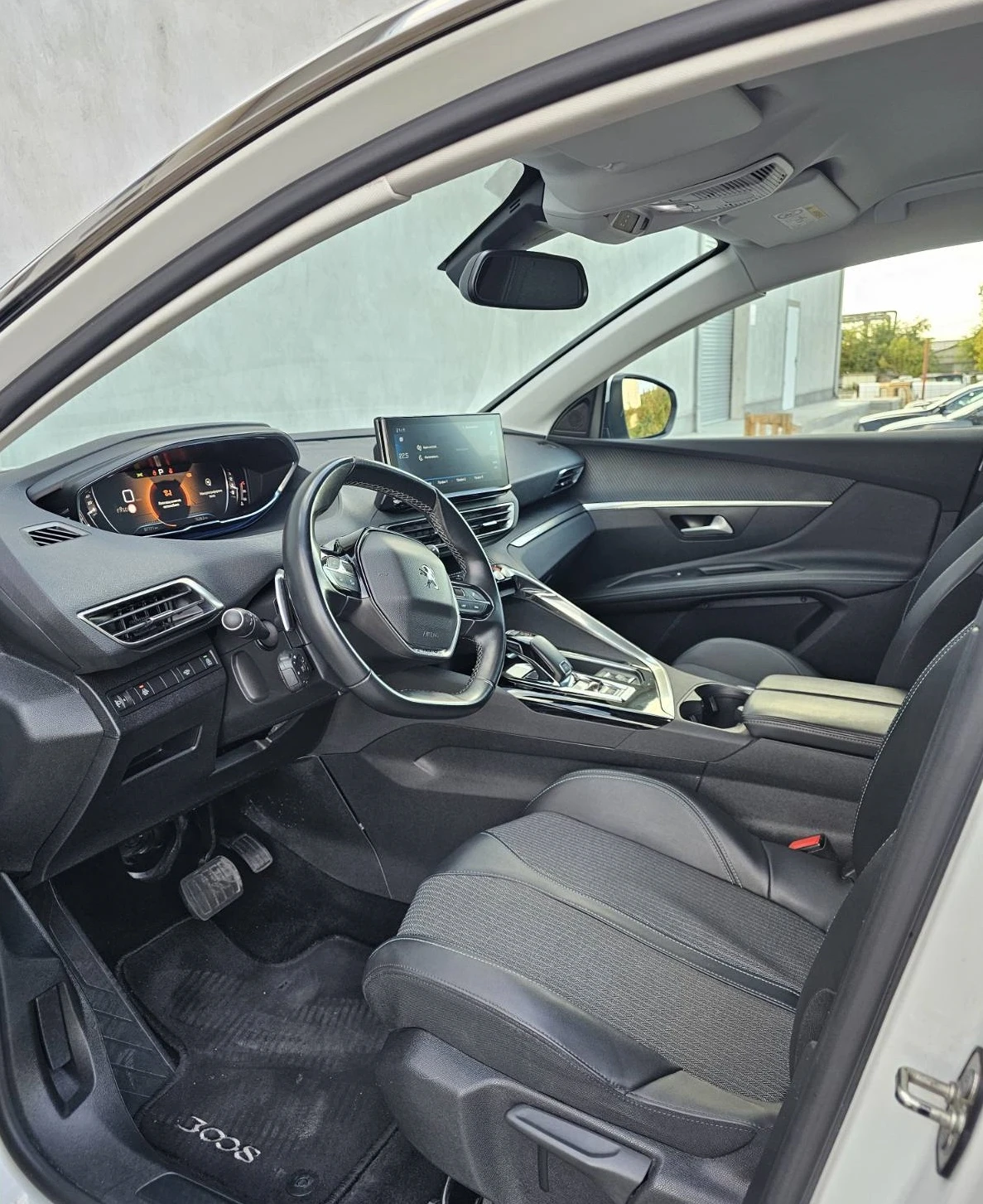 Peugeot 3008 1.5 HDI EAT8 ALLURE | Mobile.bg � ����������� 5