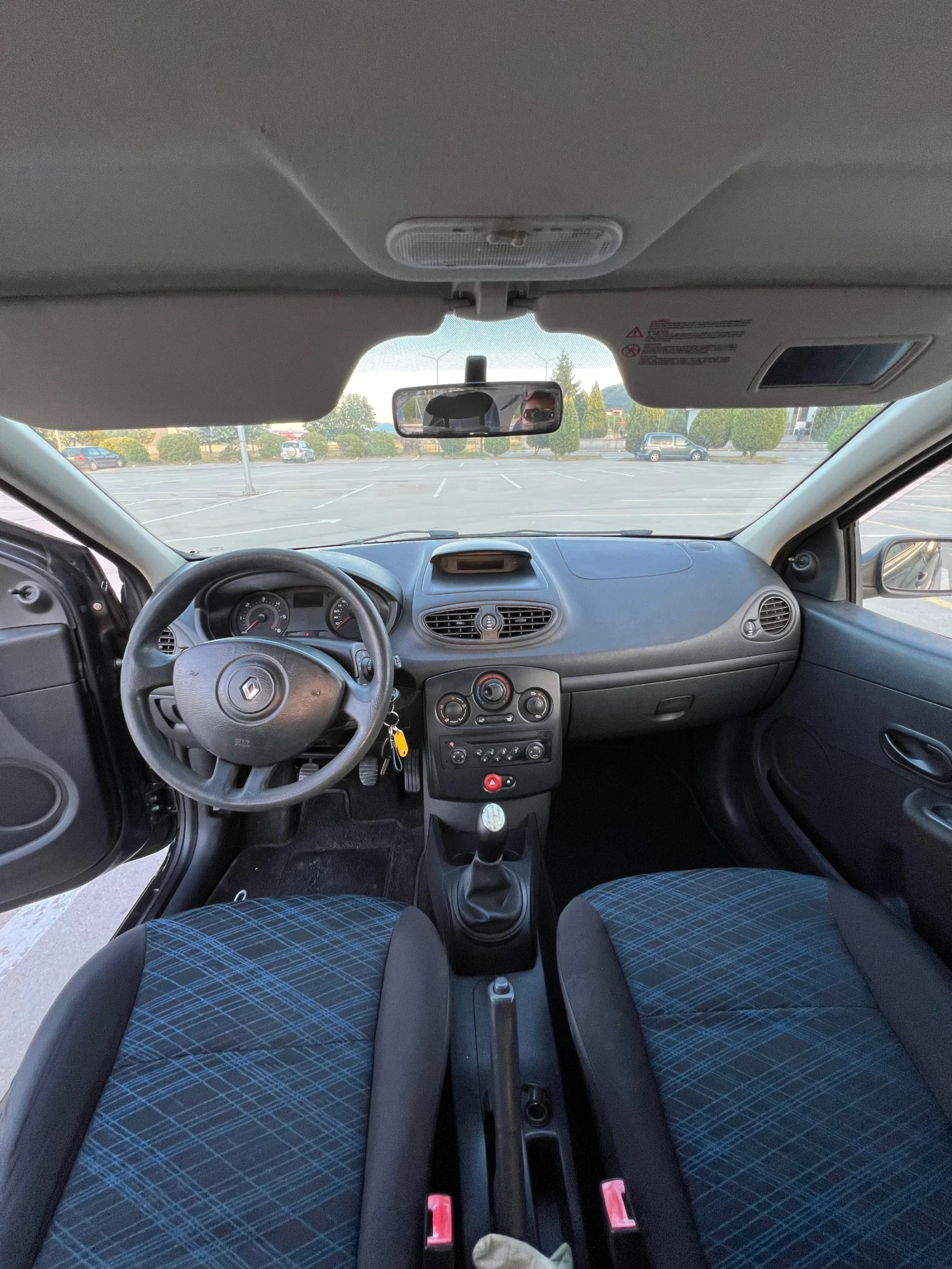 Renault Clio, снимка 7 - Автомобили и джипове - 54918441