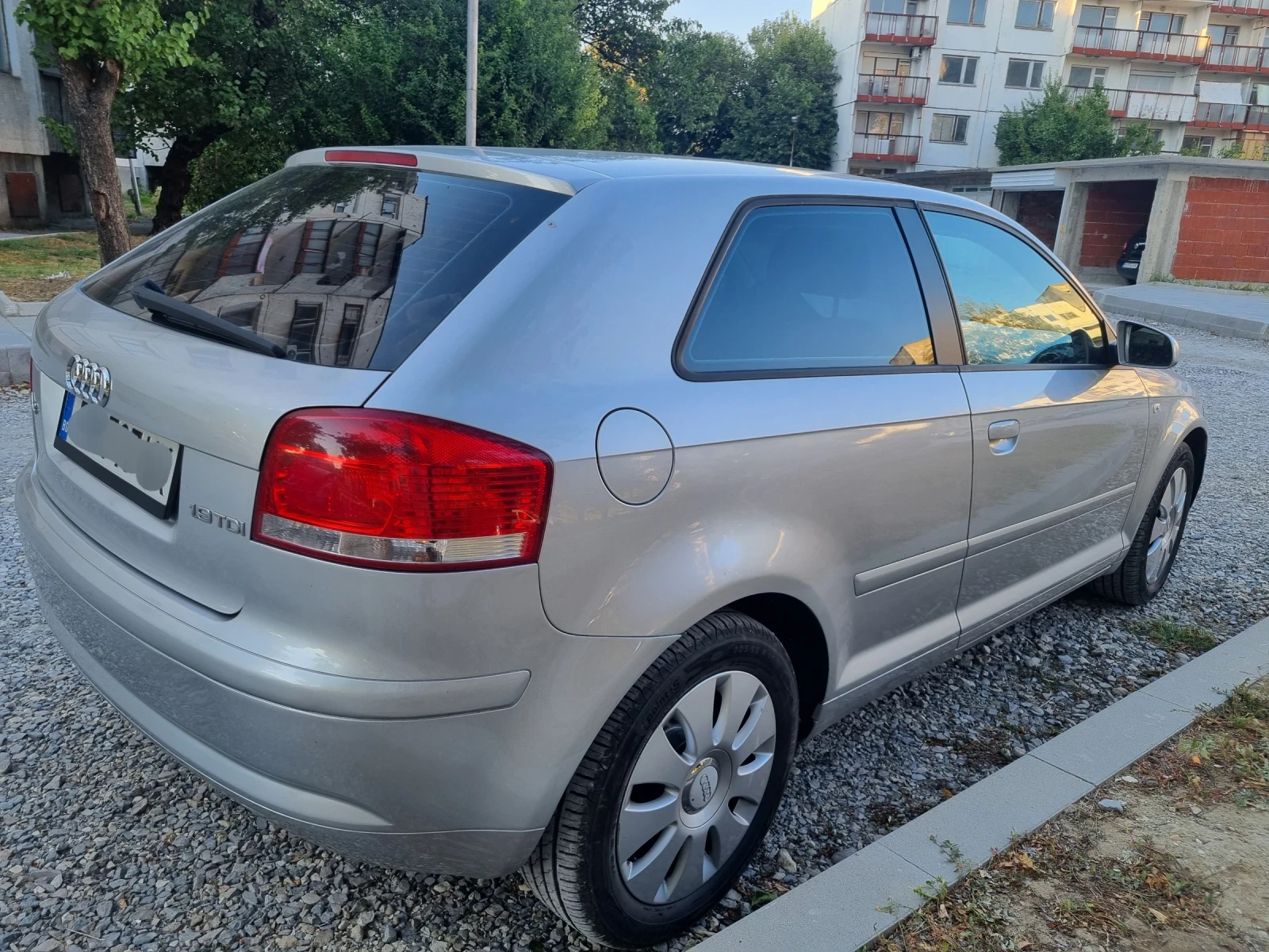 Audi A3 1.9 TDI, снимка 4 - Автомобили и джипове - 55675803