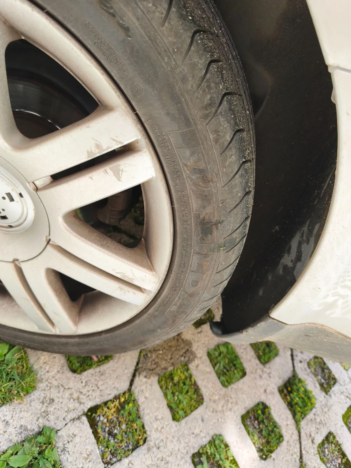 VW Passat 1.9 tdi, снимка 7 - Автомобили и джипове - 55836899