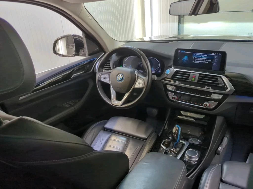 BMW iX3 80kwh Executive, снимка 3 - Автомобили и джипове - 55898075
