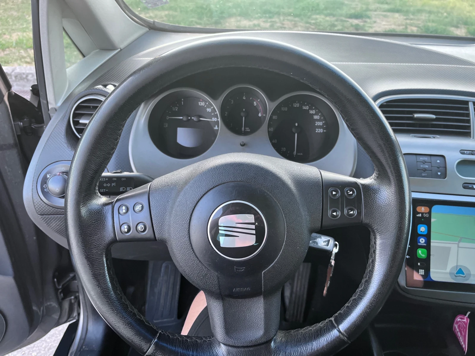 Seat Altea 1.9 TDI, снимка 8 - Автомобили и джипове - 55997034