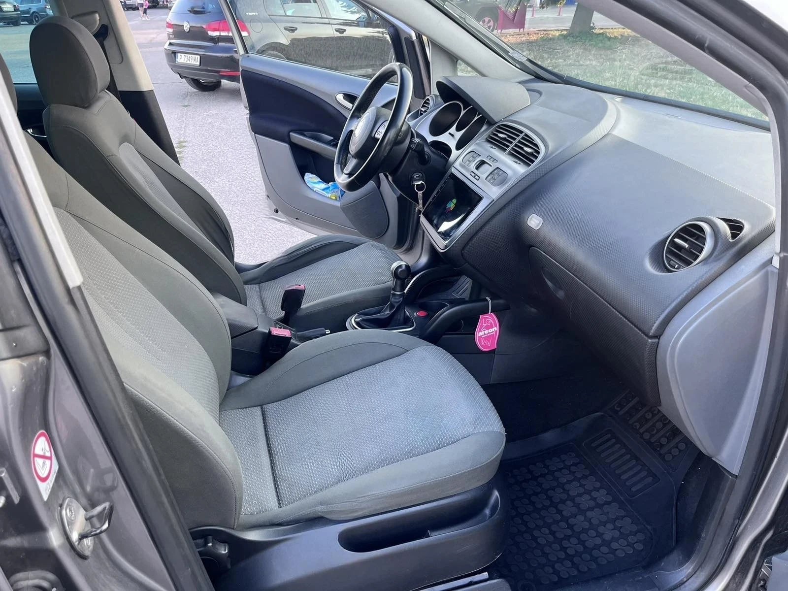 Seat Altea 1.9 TDI, снимка 14 - Автомобили и джипове - 55997034