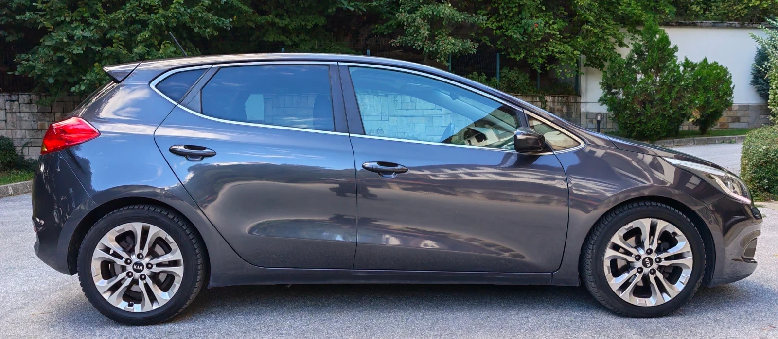Kia Ceed Kia Ceed 1.6 GRDI 128к.с Premium , снимка 7 - Автомобили и джипове - 56221108