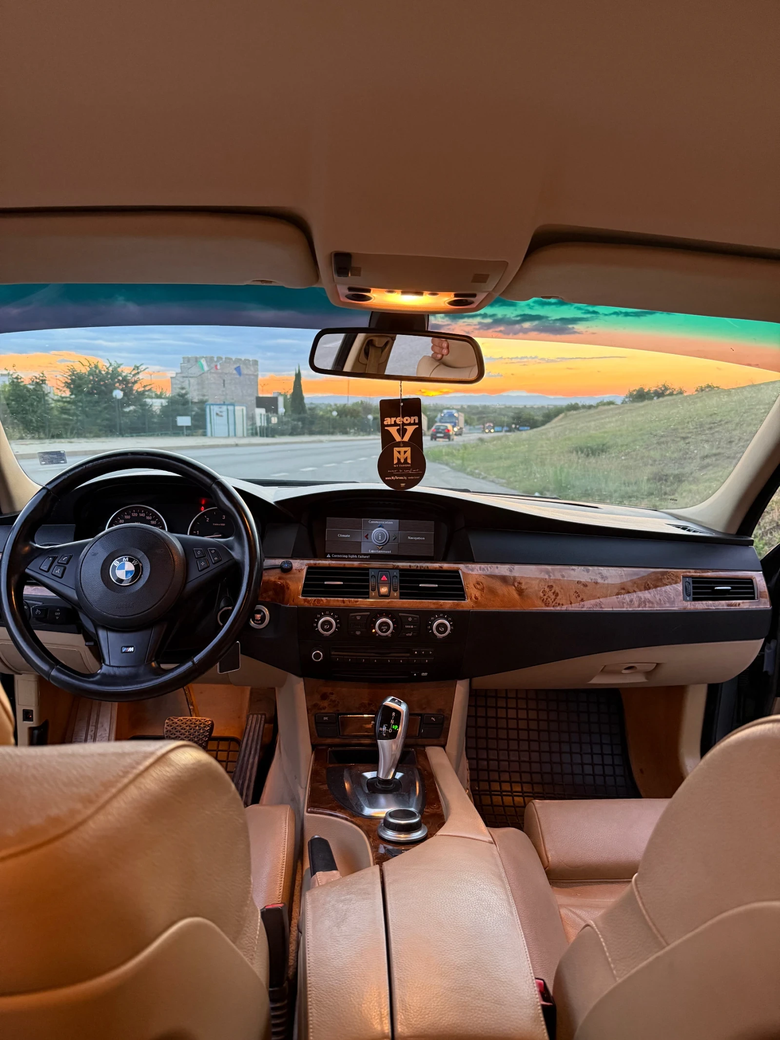 BMW 530, снимка 8 - Автомобили и джипове - 56334127