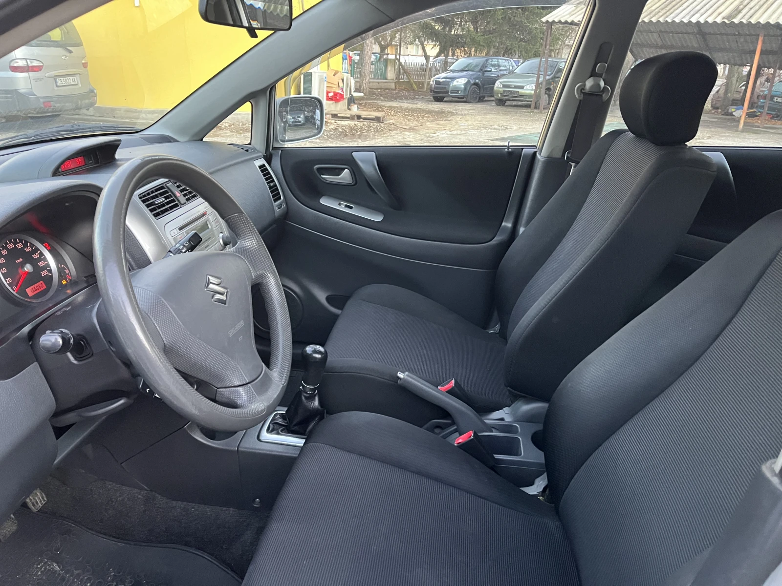 Suzuki Liana 1.4 DDiS 90 �.�. | Mobile.bg � ����������� 9