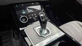 Land Rover Range Rover Evoque D180* BLIND SPOT* ЛЮК* ПОДГРЕВ ВОЛАН* КРАЙНА ЦЕНА, снимка 9