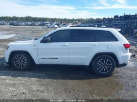 Jeep Grand cherokee TRAILHAWK* 8ZF* DISTRONIC* LINEASSIST* - 33200 лв. - 82766428 | Car24.bg