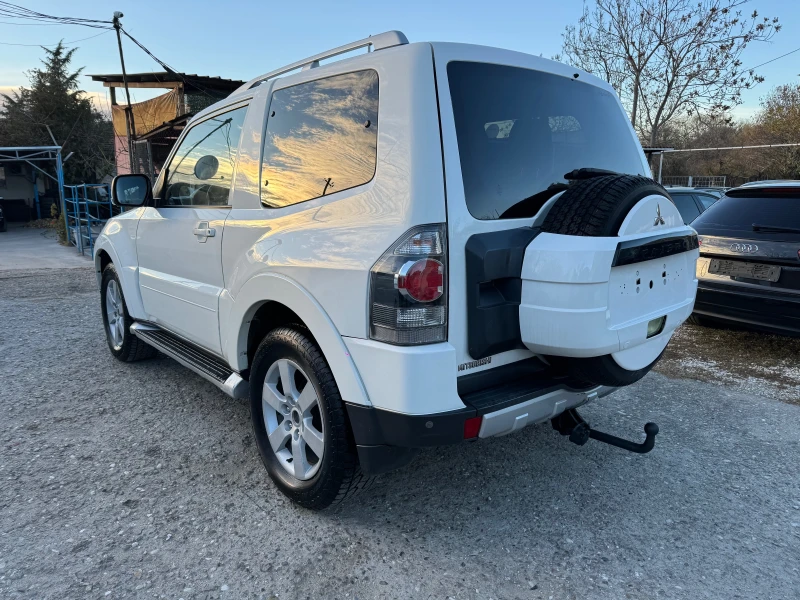 Mitsubishi Pajero 3.0D 190HP AVTOMAT XENON NAVI KLIMA КЪСА БАЗА  , снимка 7 - Автомобили и джипове - 48181380