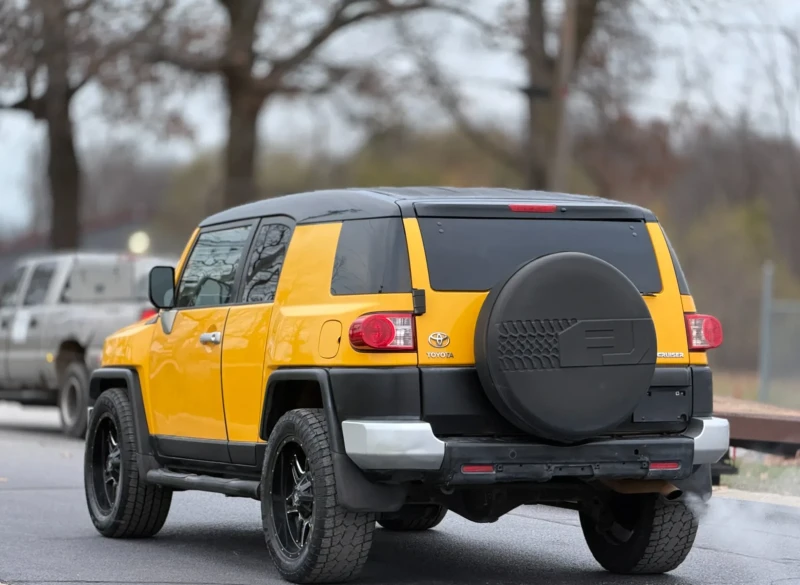 Toyota Fj cruiser, снимка 4 - Автомобили и джипове - 49304723