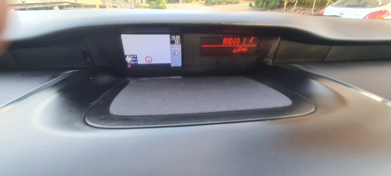 Mazda CX-7 2.2CD-NAVI-, снимка 15 - Автомобили и джипове - 49966182